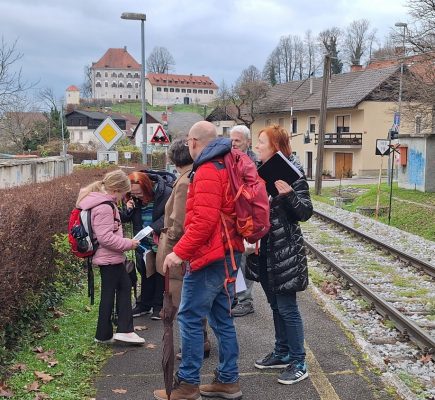Jezikovna Šola ITA Kamnik – Arhiv dogodkov 7b.Dober glas seze v deveto vas (11)